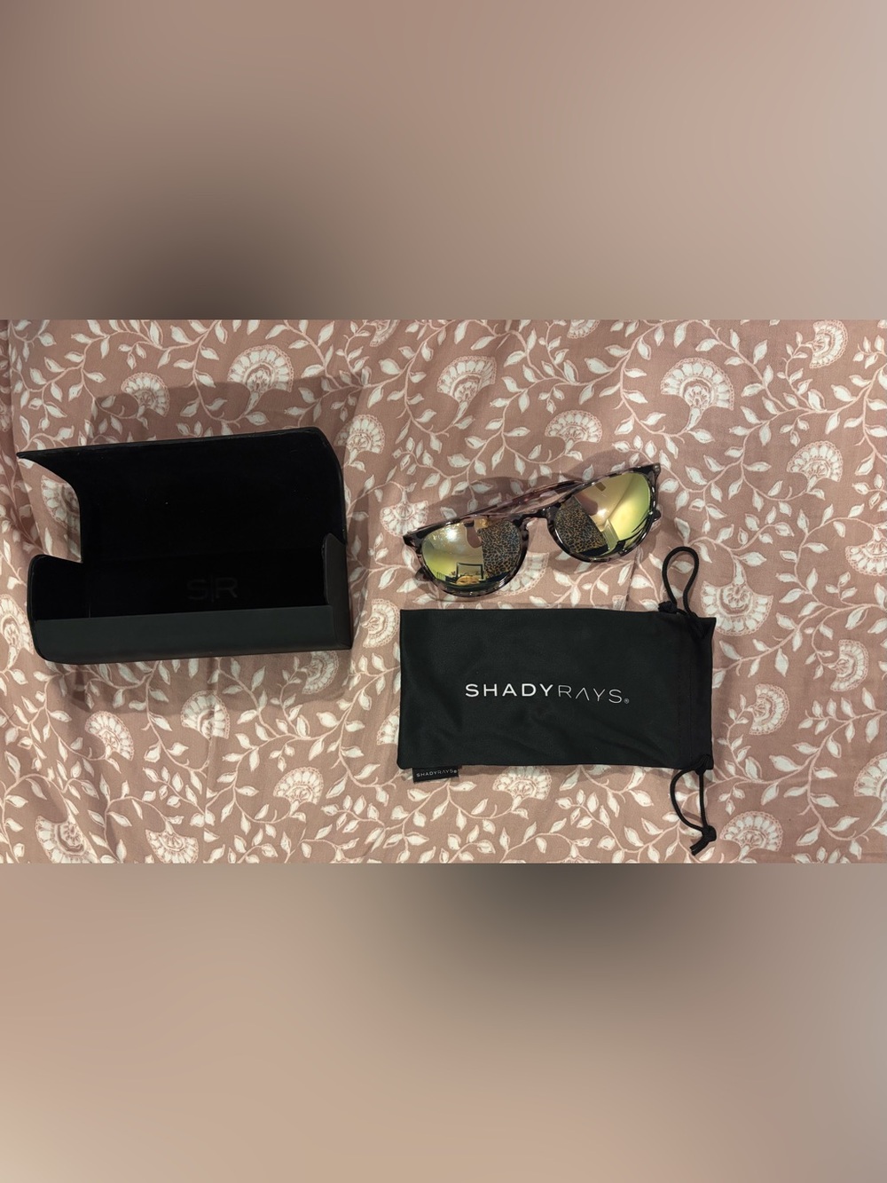 Shady Rays Sunglasses - Picture 1 of 2